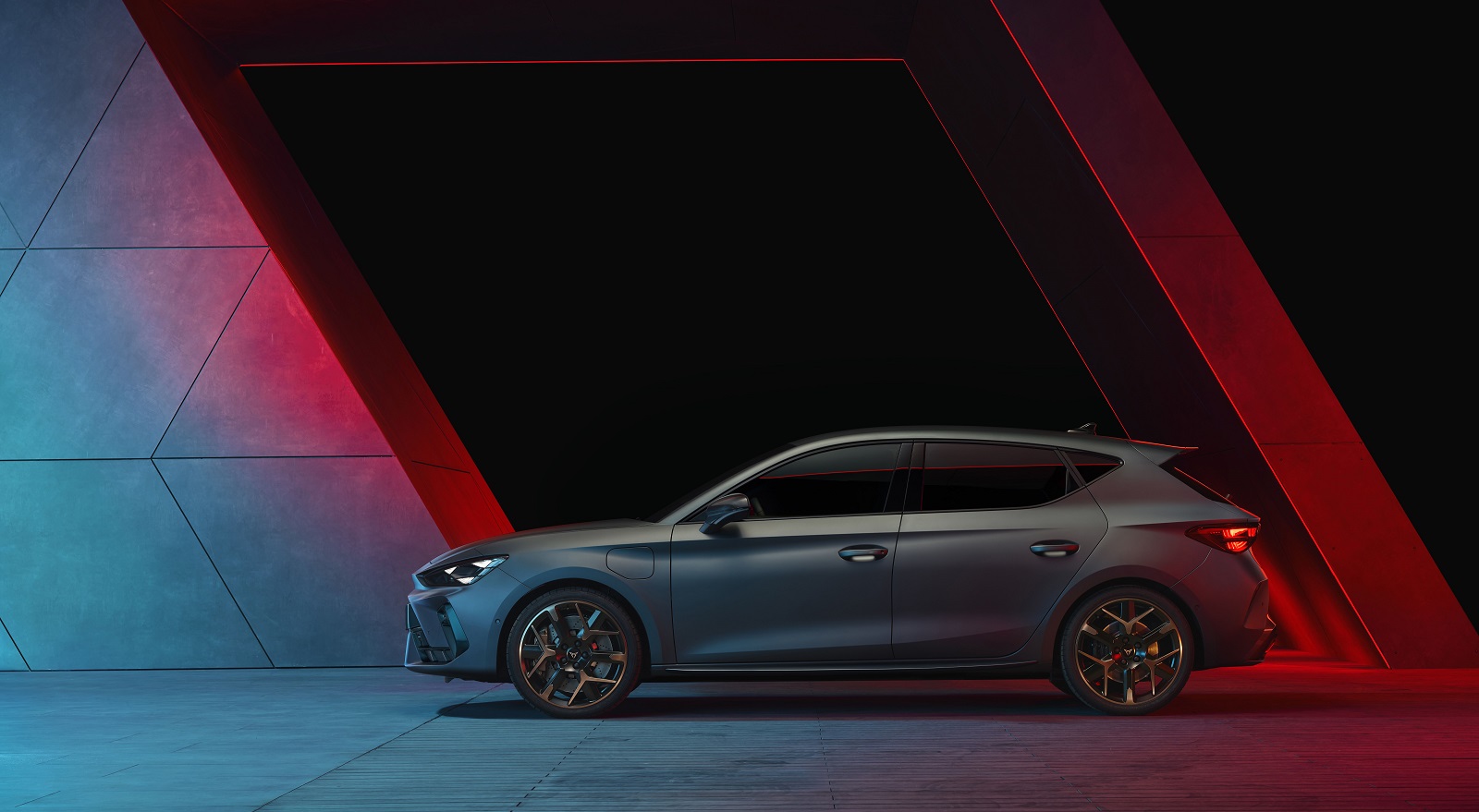 CUPRA_Leon_2024